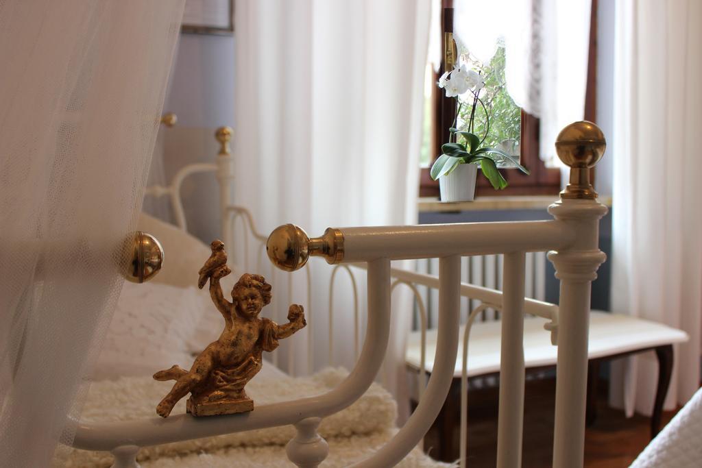 B&B Al Gazebo เวโรนา ภายนอก รูปภาพ
